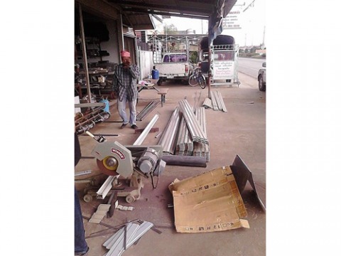 งานติดตั้งประตูม้วน