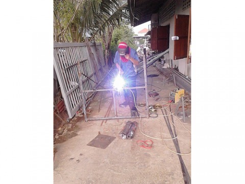 งานติดตั้งประตูม้วน